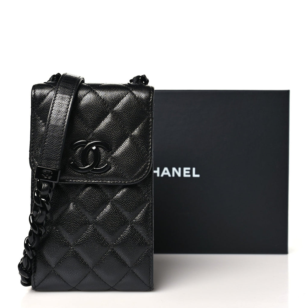 Caviar Quilted My Everything Clutch With Chain Black