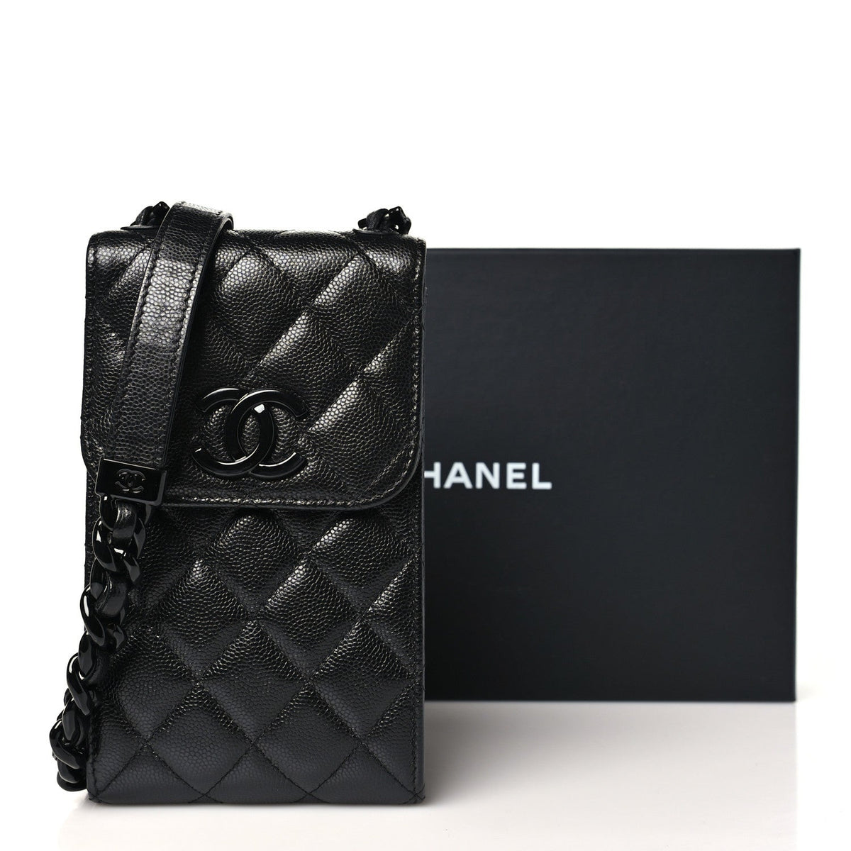 Caviar Quilted My Everything Clutch With Chain Black