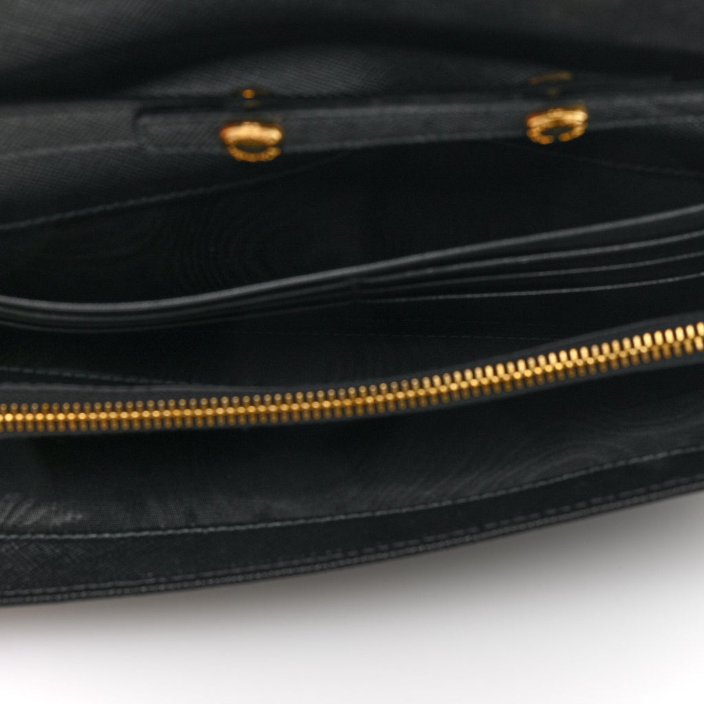 Vitello Move Metal Oro Chain Wallet Black