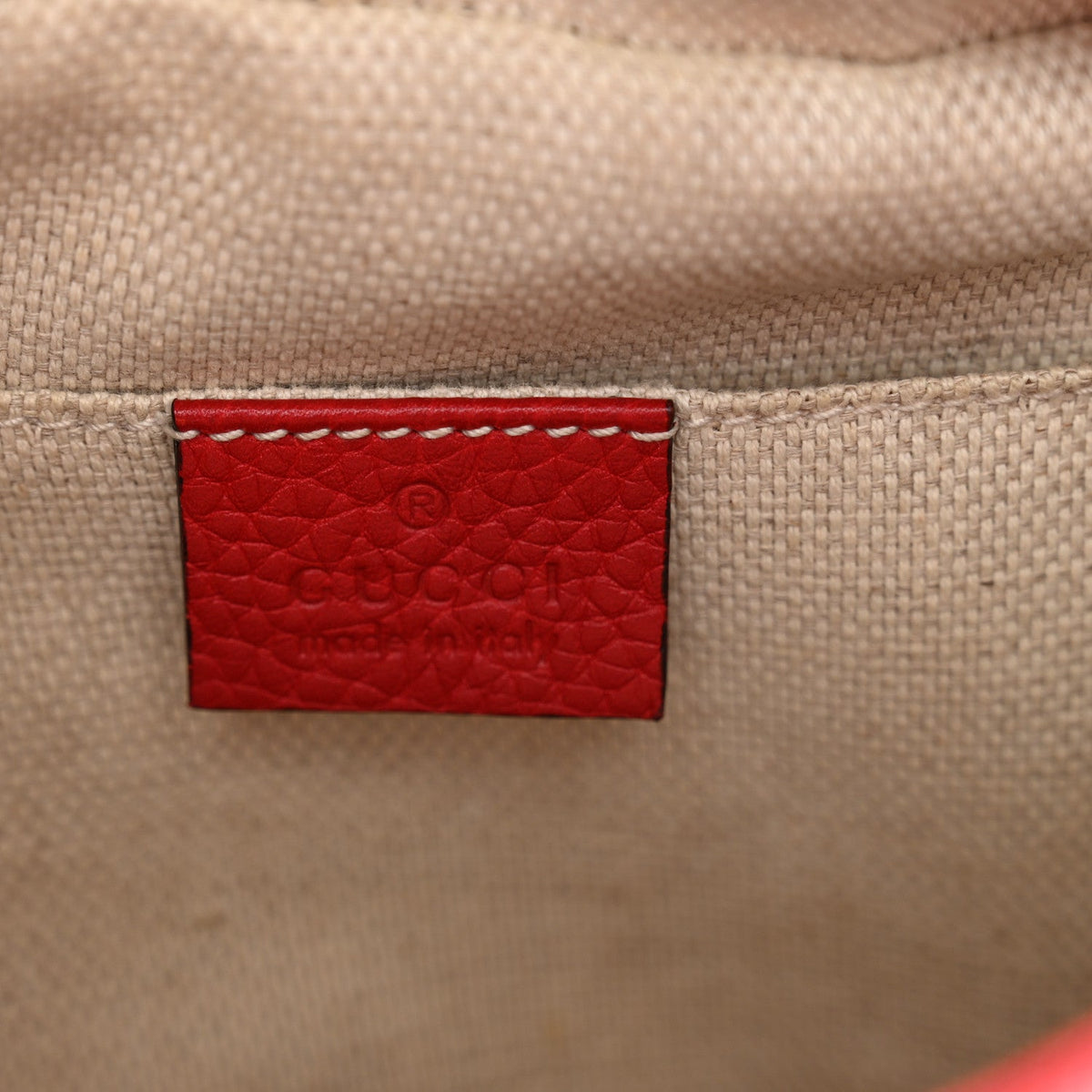 Pebbled Calfskin Small Soho Disco Bag Vibrant Red