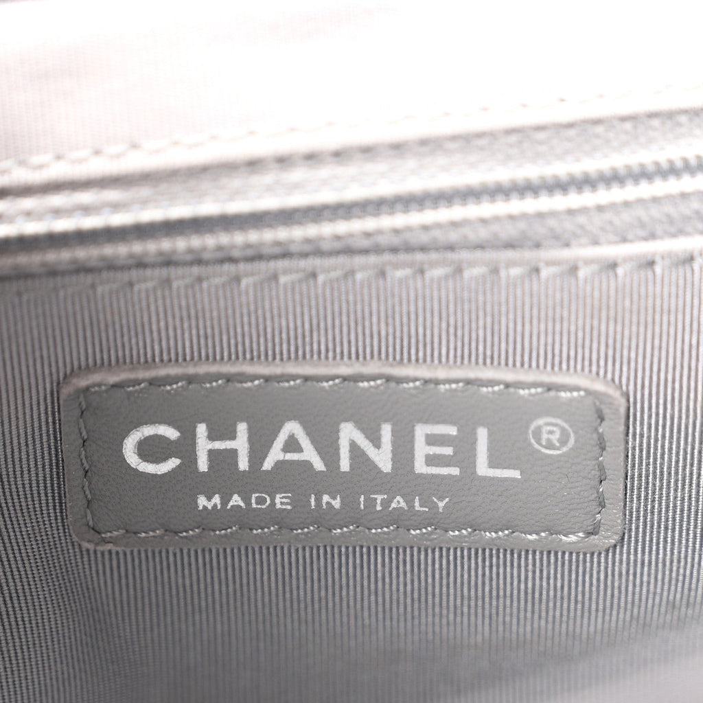 Washed Lambskin Quilted Medium Chain Around Messenger Black