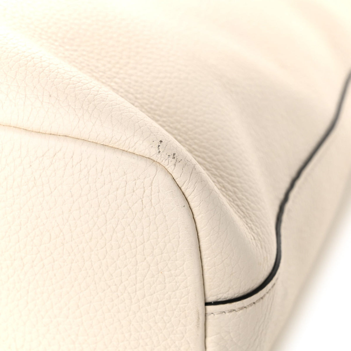 Vitello Phenix Metal Hobo White