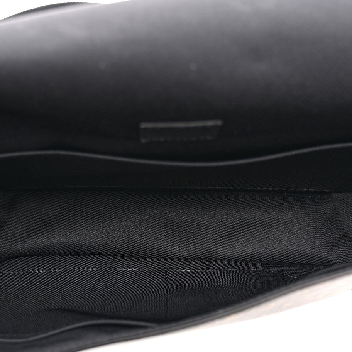Monogram Macassar Archy Messenger MM