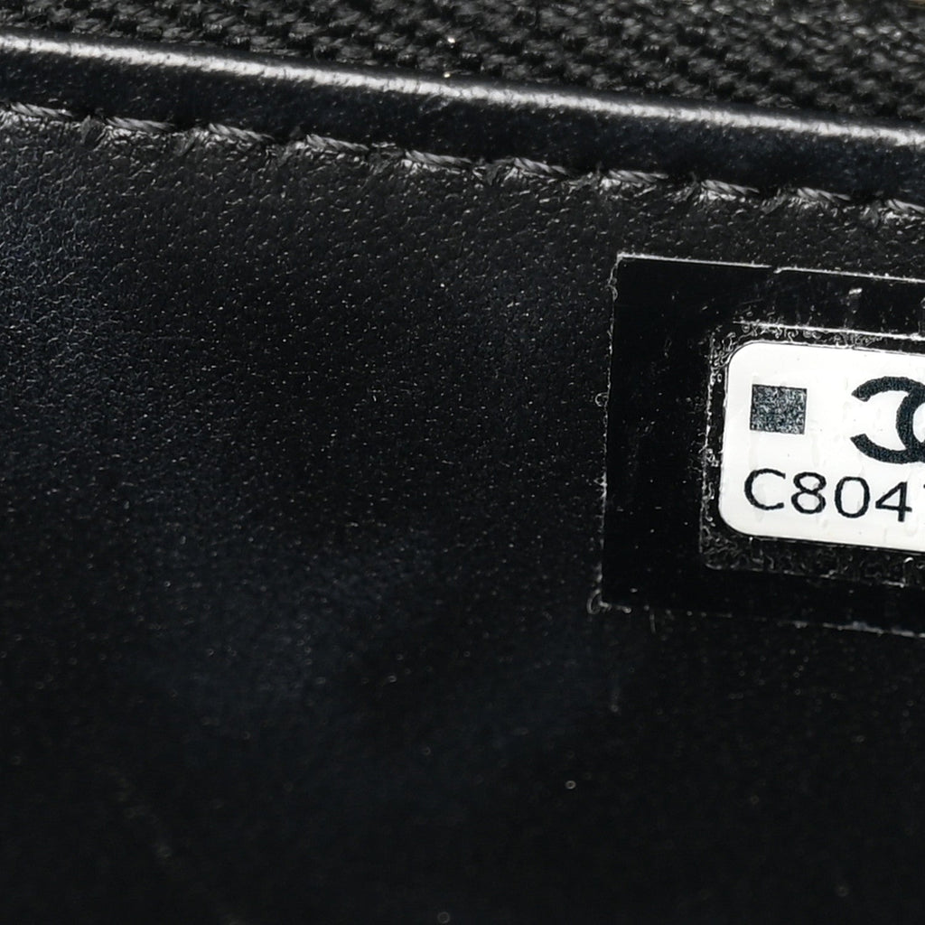 Caviar Quilted Chanel Way Top Handle Vanity Case With Chain Black