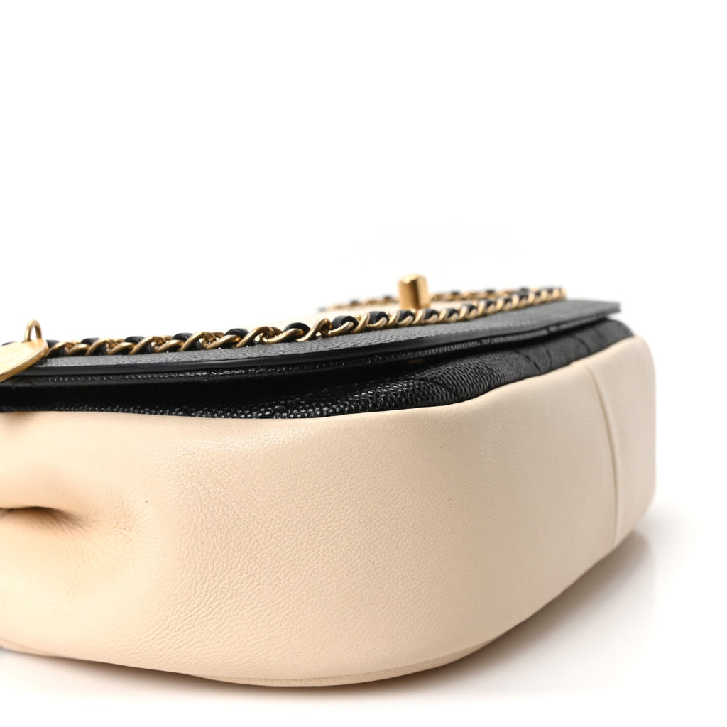 Lambskin Caviar Lovely Chains Flap Shoulder Bag Ivory Black