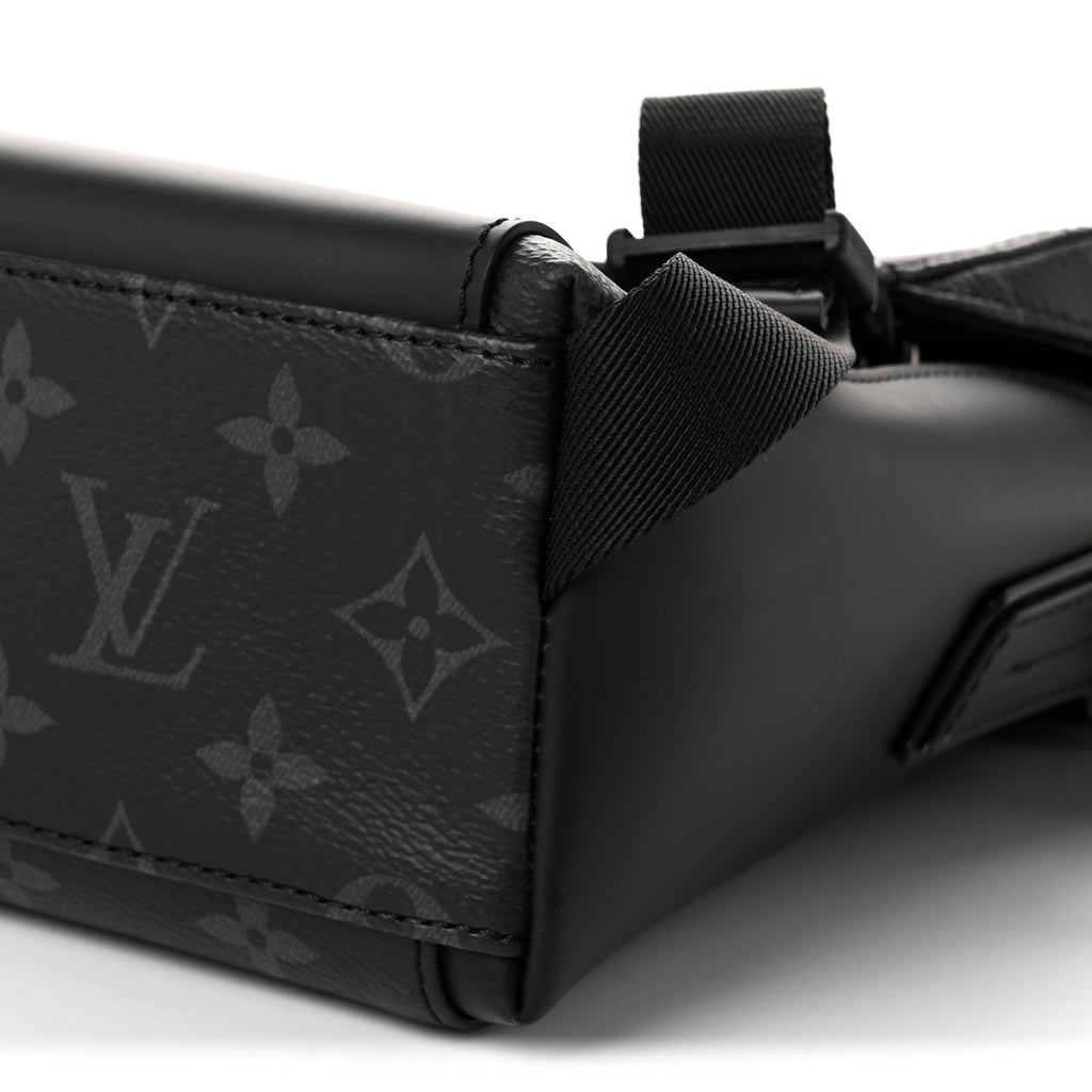 Monogram Eclipse Voyager PM Messenger