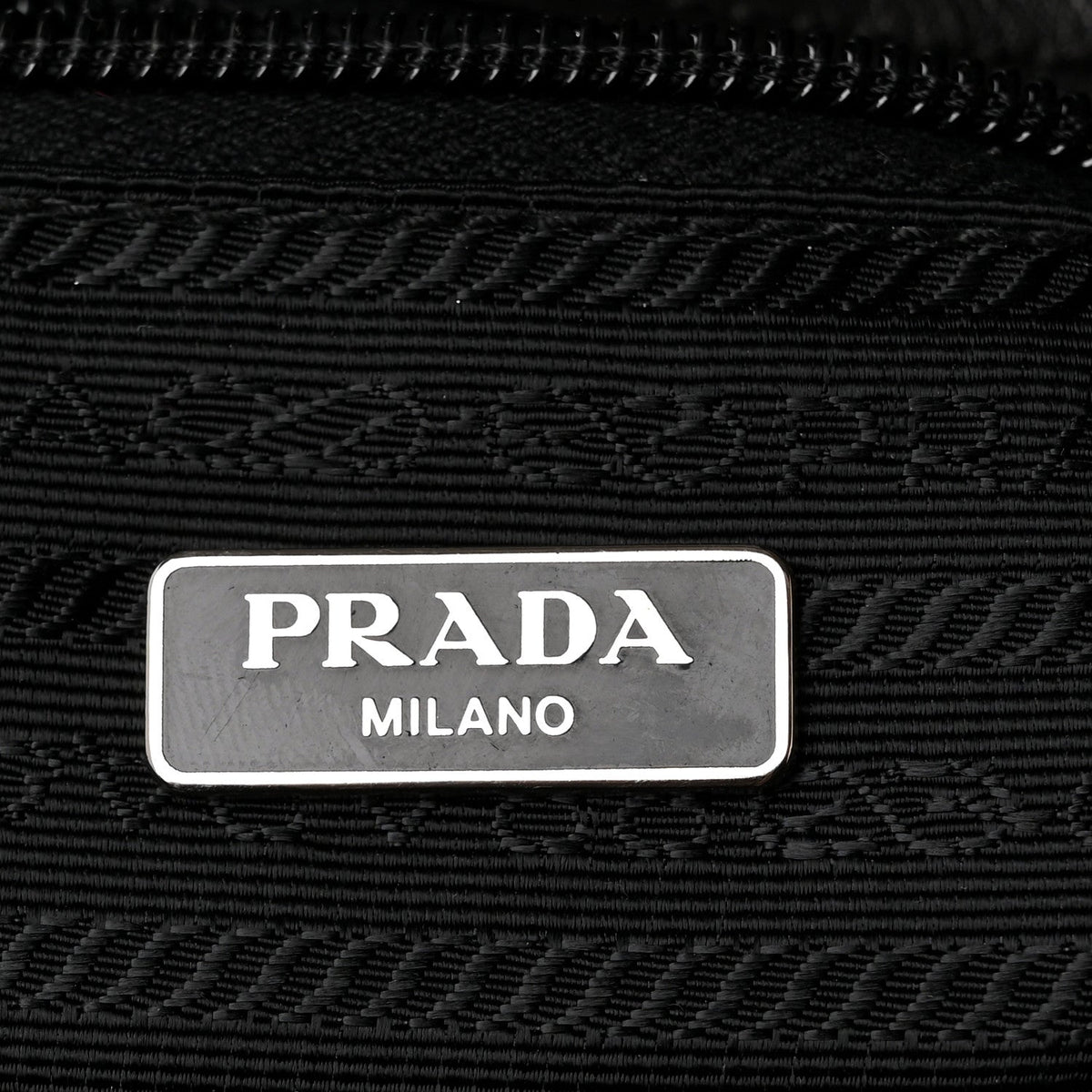 Tessuto Nylon Vitello Tote Black