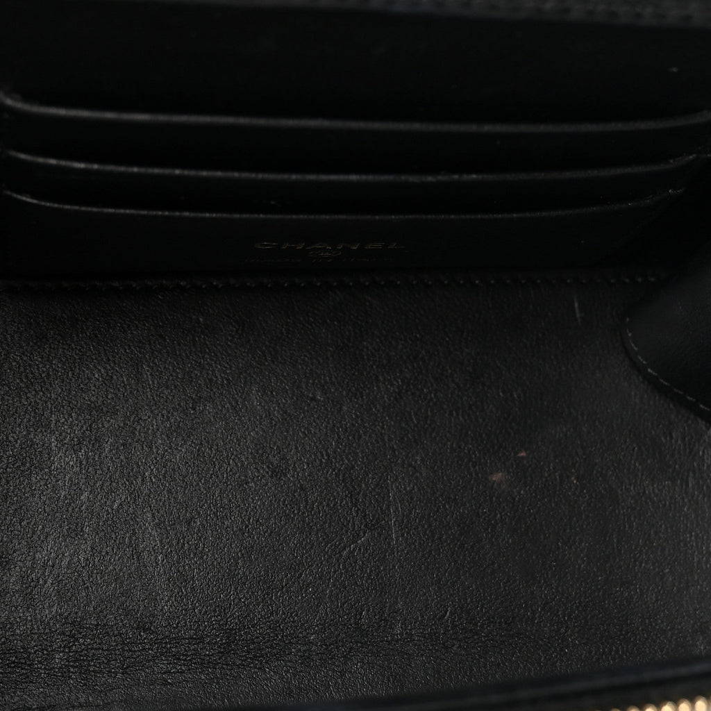 Caviar Quilted Chanel Way Top Handle Vanity Case With Chain Black