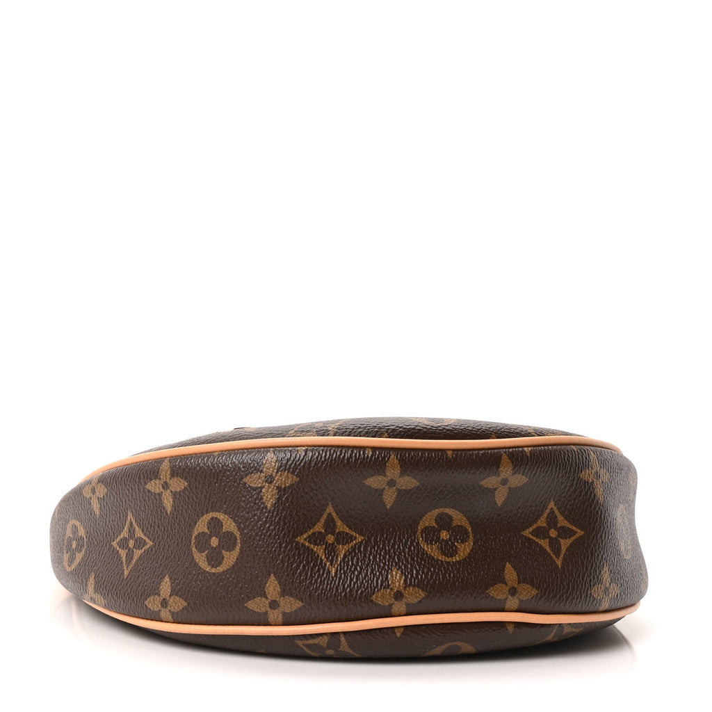 Monogram Loop
