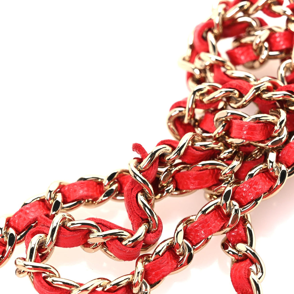 Caviar Quilted Small Vanity Case With Chain Red