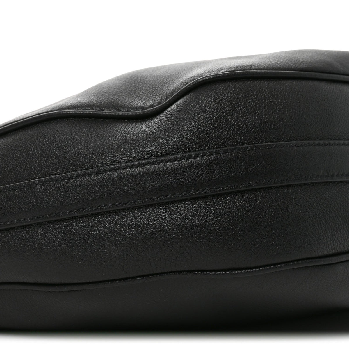 Vitello Daino Medium Arque Shoulder Bag Black