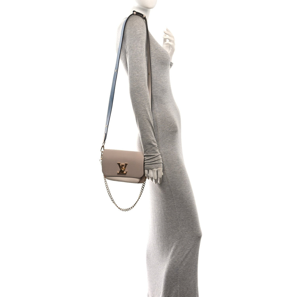 Grained Calfskin Lockme Tender Greige