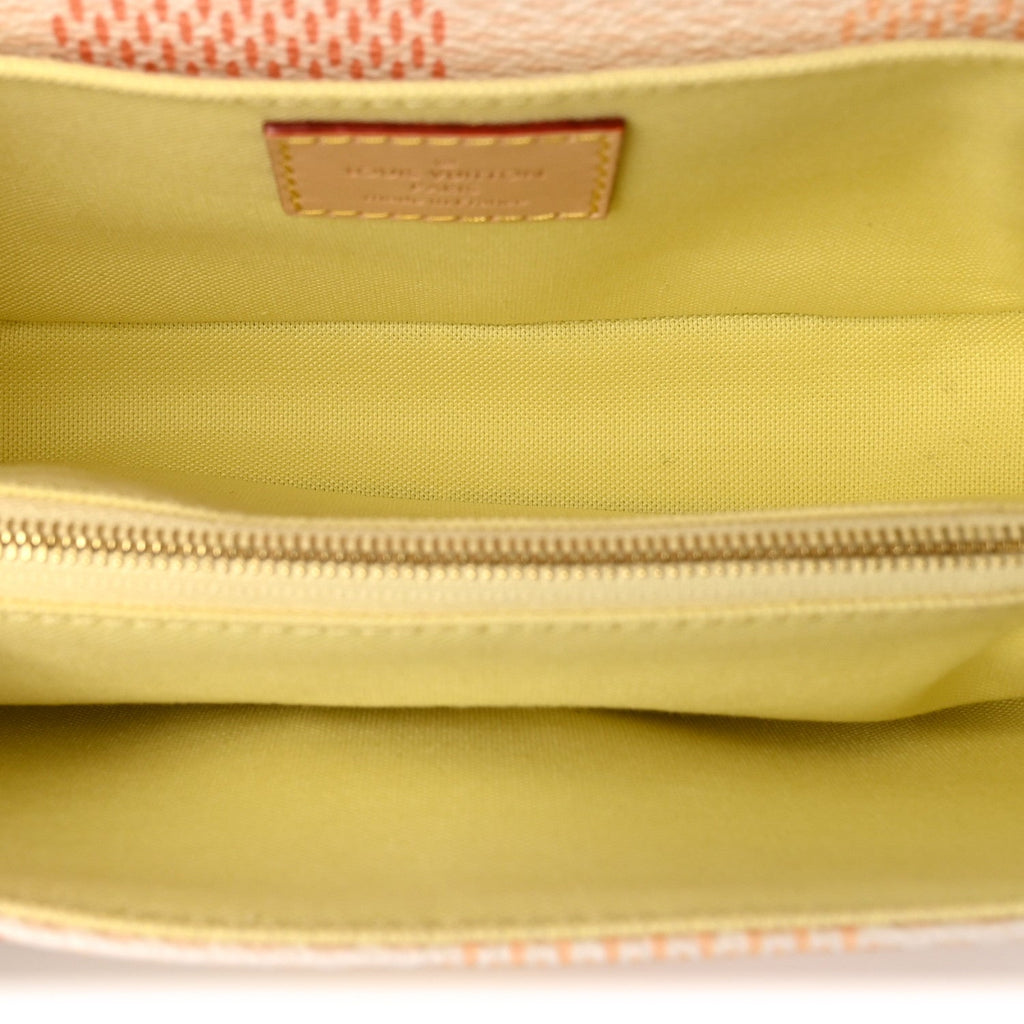 Damier Giant Pochette Metis East West Peach