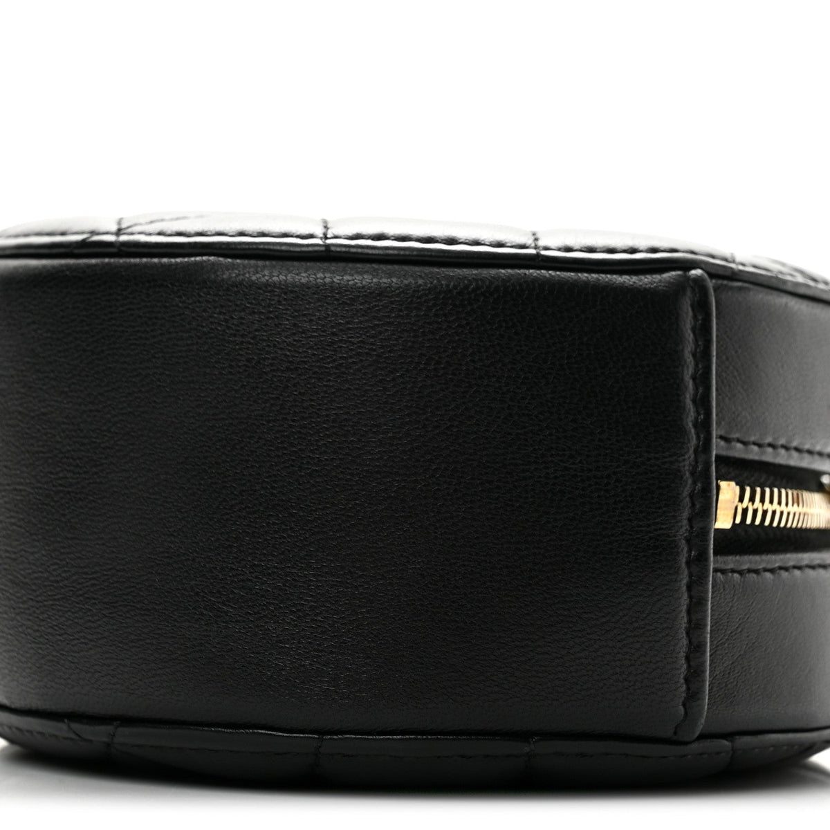 Lambskin Quilted Zirconium Round Clutch With Chain Black