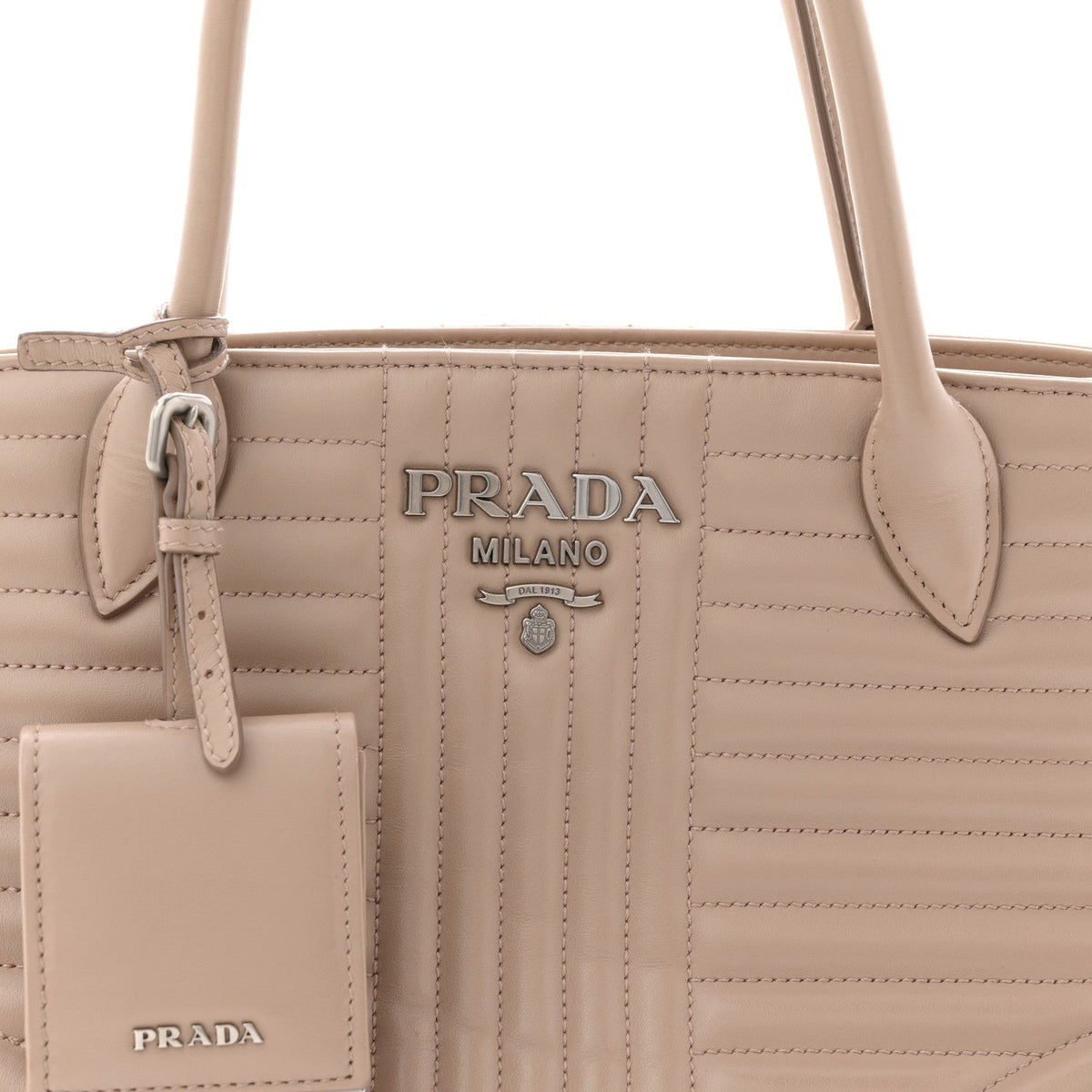 Soft Calfskin Impunture Diagramme Tote Cipria