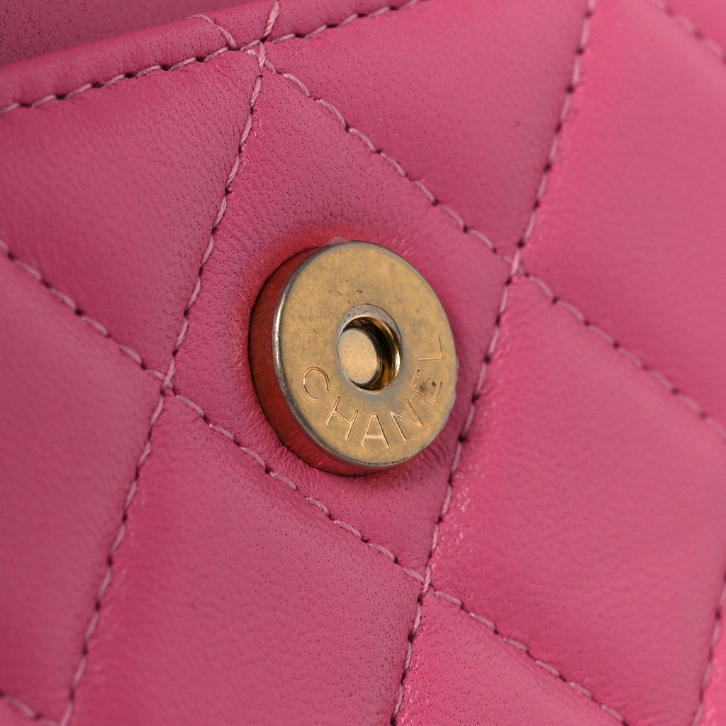 Lambskin Quilted Pearl Crush Clutch With Chain Pink
