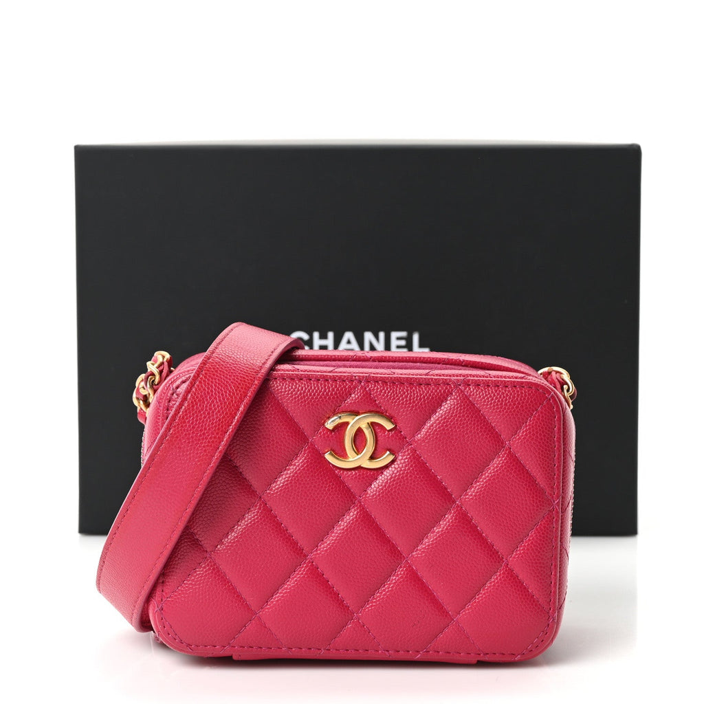 Caviar Quilted Twist Your Buttons Clutch With Chain Fuchsia