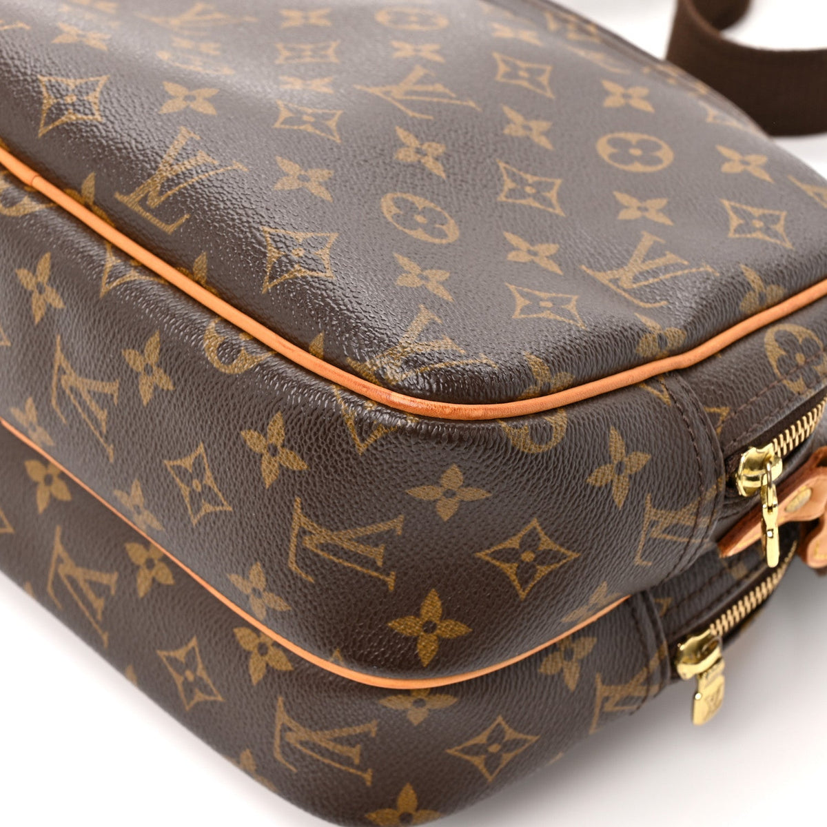 Monogram Reporter PM