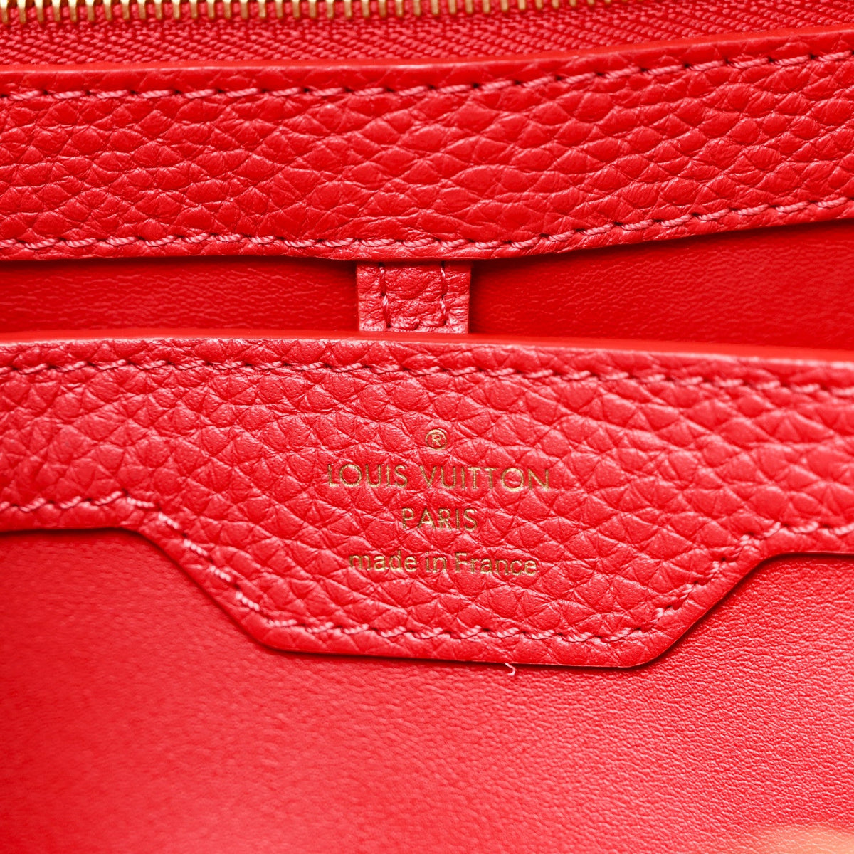 Taurillon Capucines BB Scarlet Red