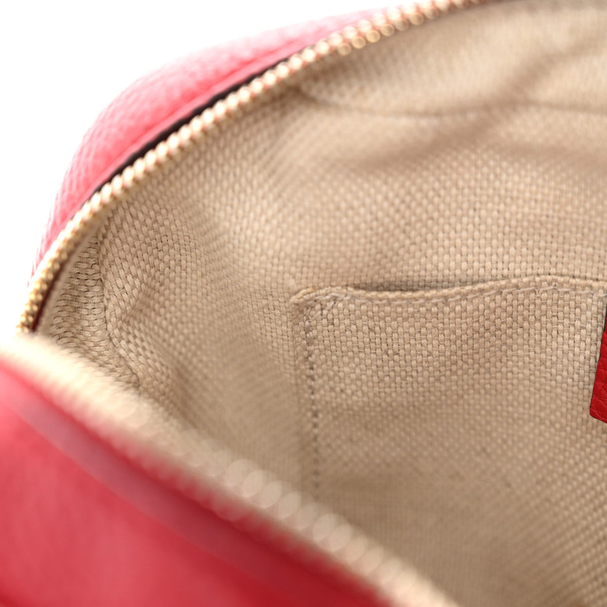 Pebbled Calfskin Small Soho Disco Bag Tabasco Red