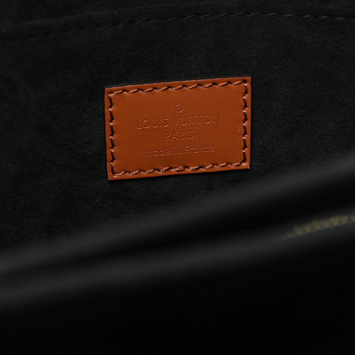 Reverse Monogram Dauphine MM