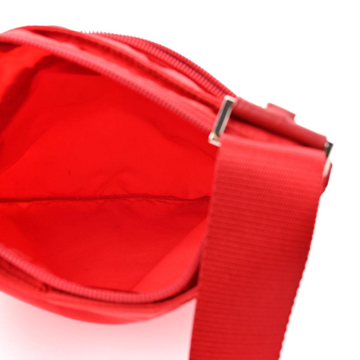 Nylon Vela Saffiano Flat Messenger Bag Rosso
