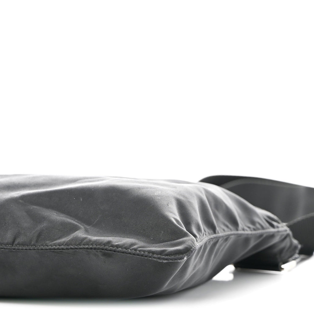 Nylon Vela Flat Messenger Bag Black