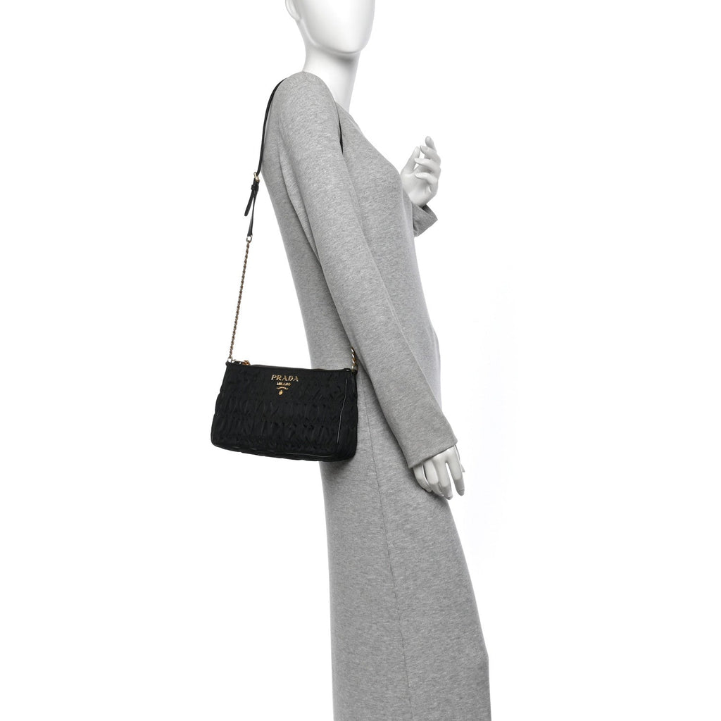 Tessuto Nylon Gaufre Shoulder Bag Black