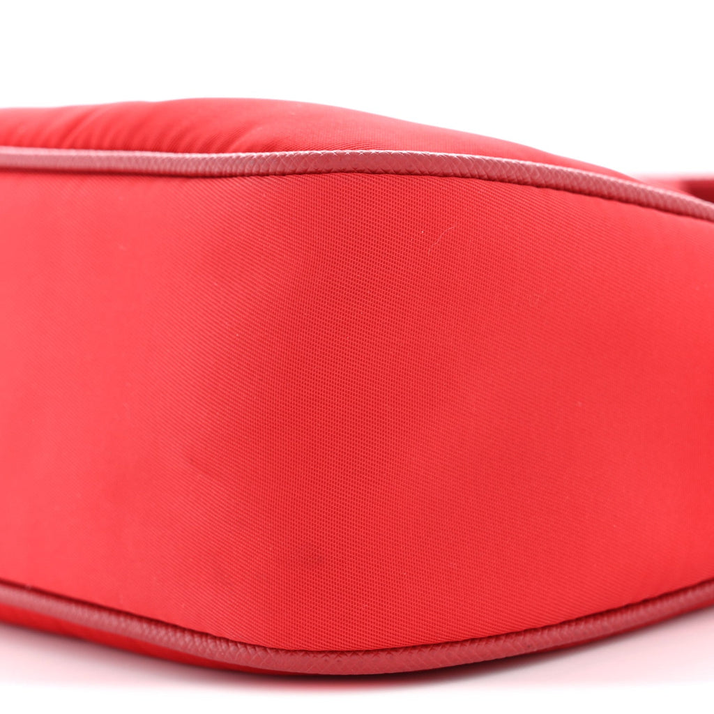 Nylon Re-Edition 2005 Shoulder Bag Rosso