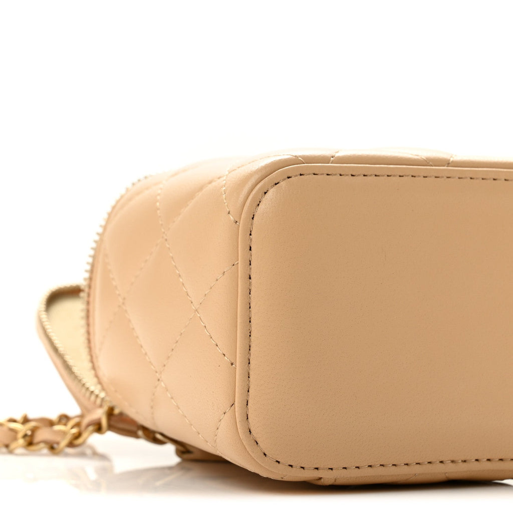 Lambskin Quilted Pearl Crush Mini Vanity Case With Chain Beige