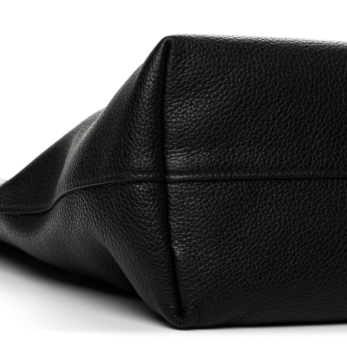 Vitello Daino Shopping Tote Black