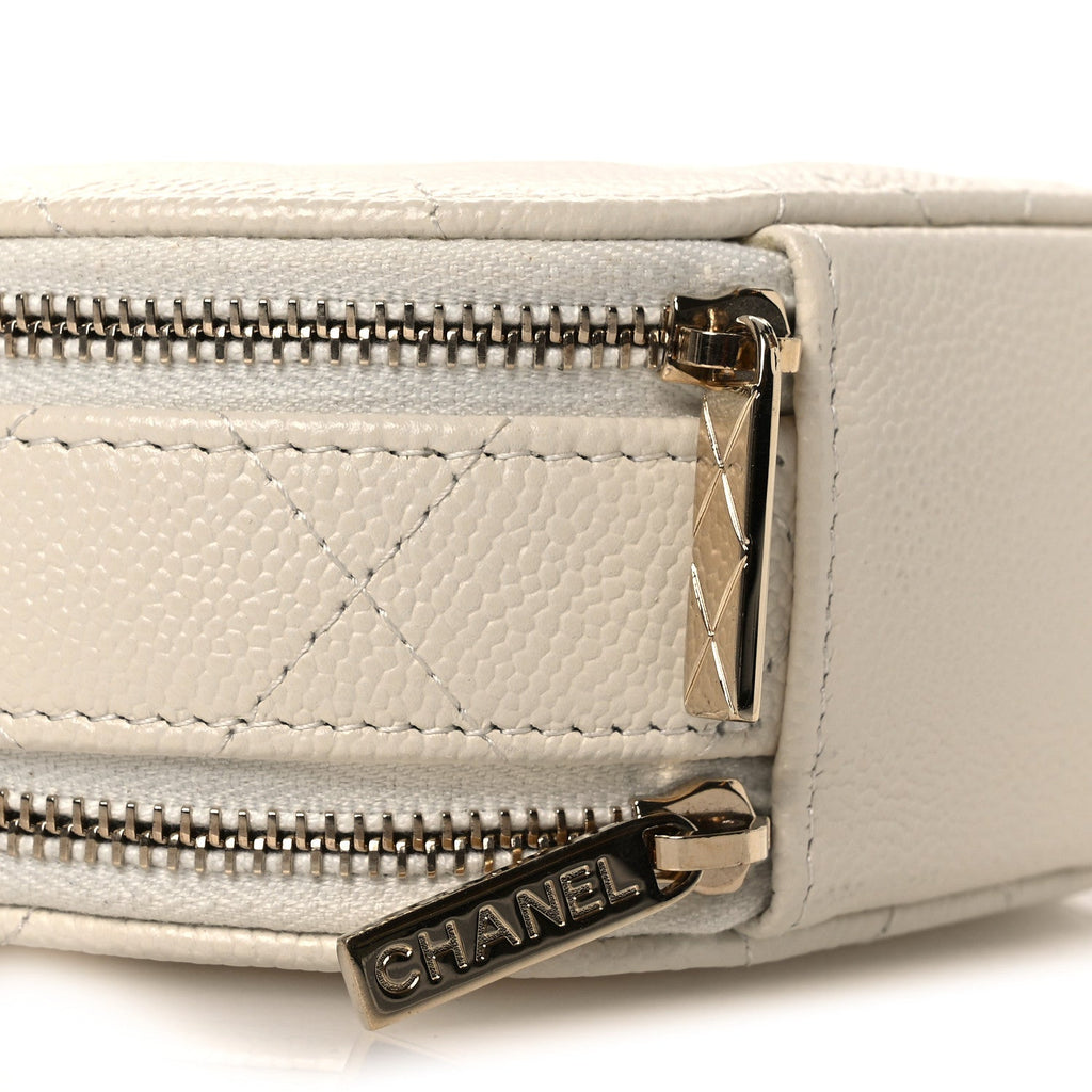 Caviar Quilted Round Handle With Care Vanity With Chain White
