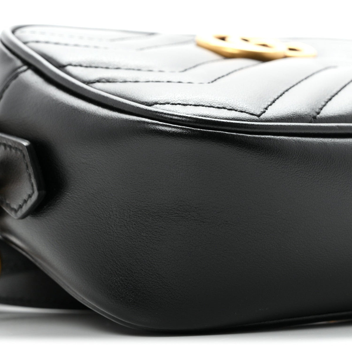 Calfskin Matelasse Mini GG Marmont Chain Shoulder Bag Black