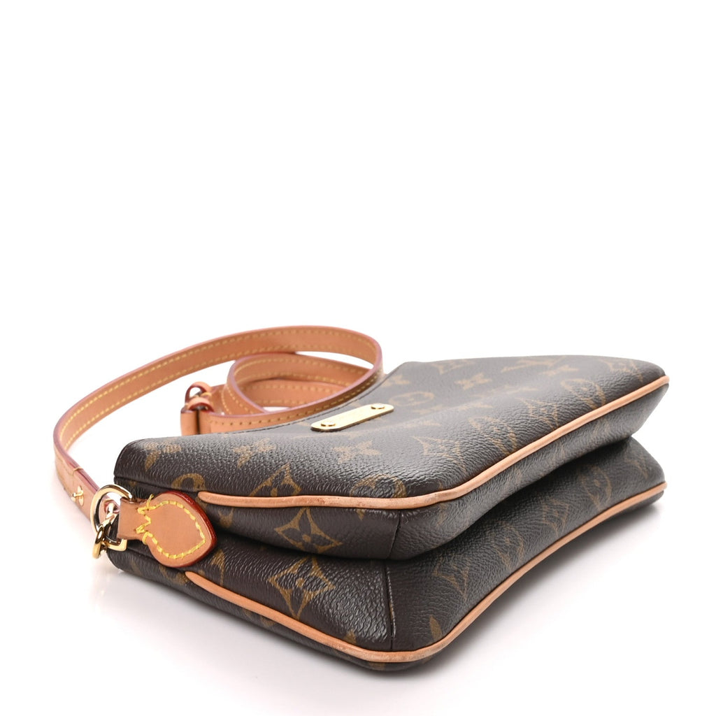 Monogram Liv Pochette