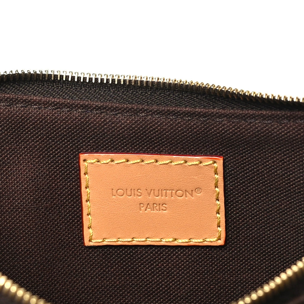 Monogram Liv Pochette